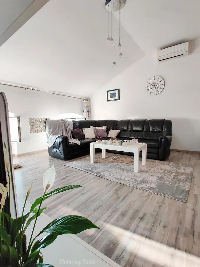 Two Bedroom Apartment Rijeka